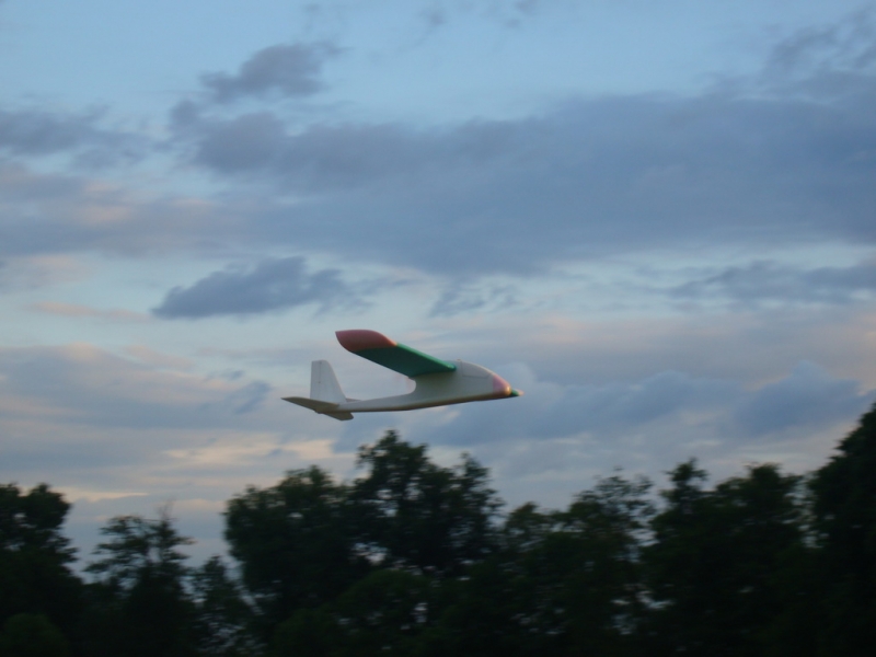 Depronový tréner PIÁNKO