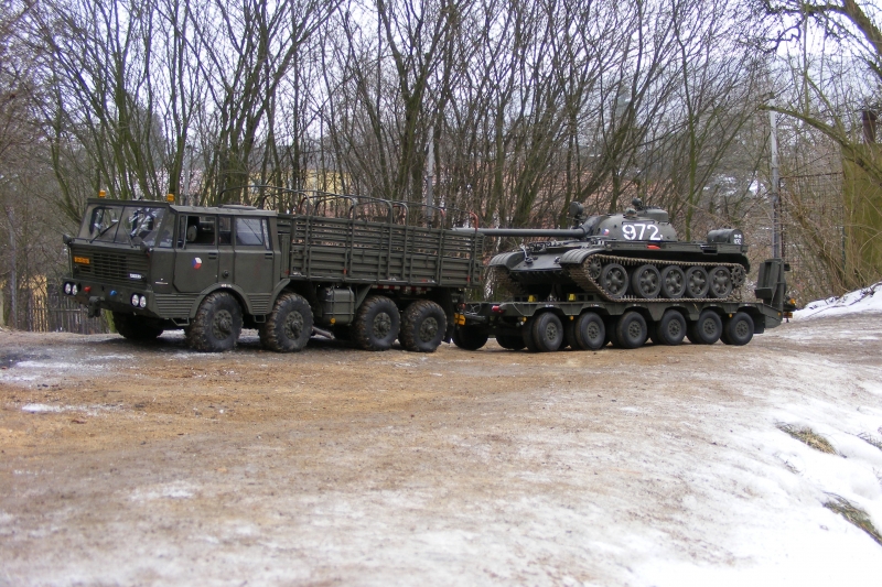 Tatra T-813 Kolos + P-50N