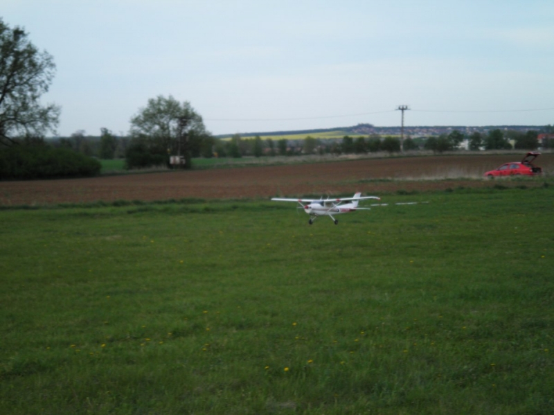 Cessna 182 (140)