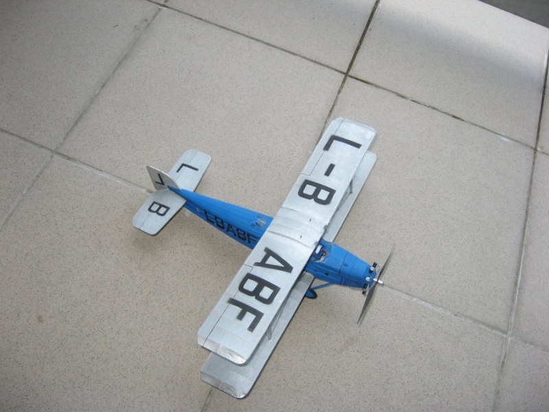 Avia BH-25