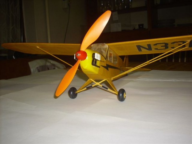 Piper J-3C Cub