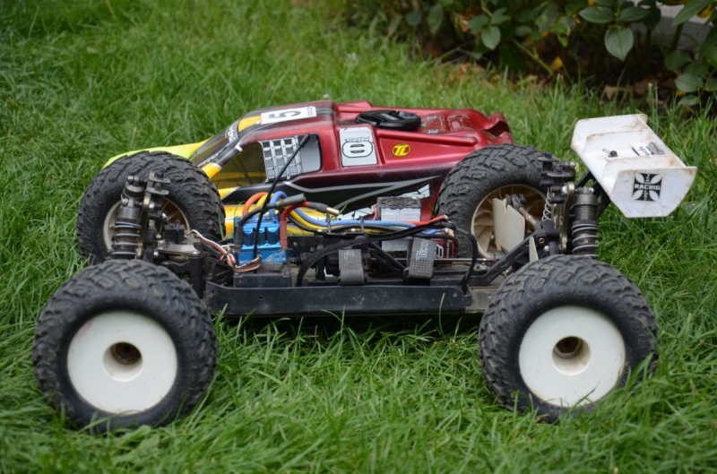 Losi 8IGHT-T