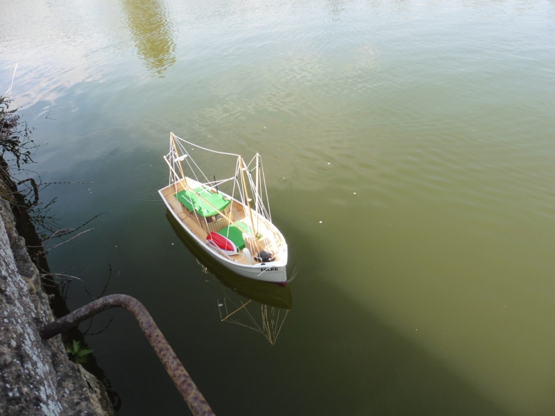 FALKE model rybářského člunu