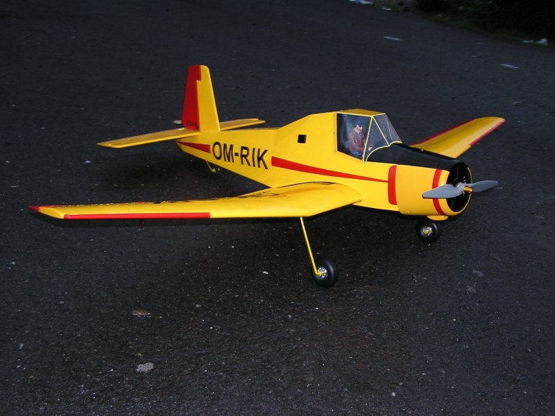 Čmelák Z-37A plán M.Vostrí 