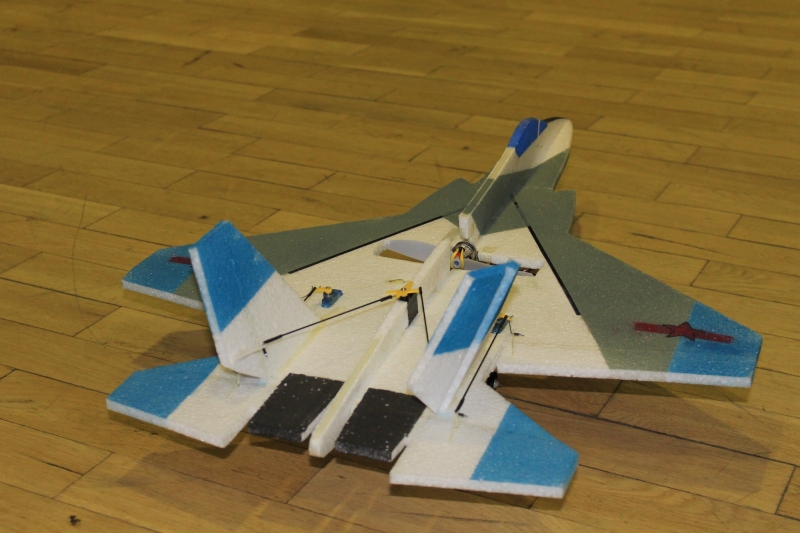 Shenyang J-31 (Gyrfalcon)