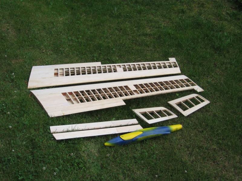 SAMOKŘÍDLO STRATON