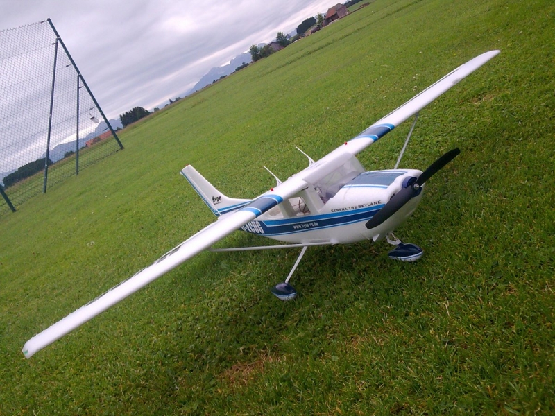 Cessna 182