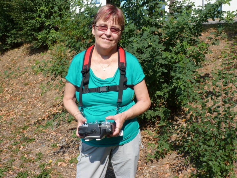 Pult pod vysílač pro „palčáky“.