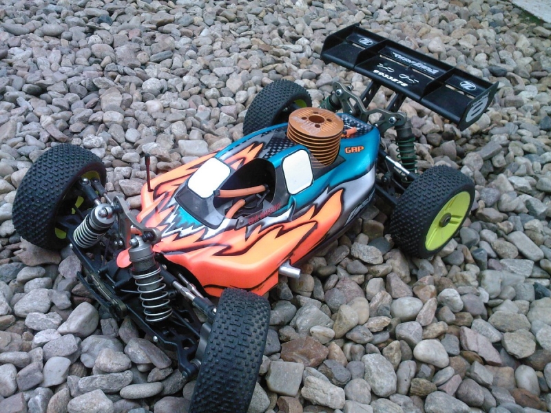 Team Losi 1:8IC Buggy