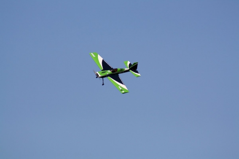 Extra 260