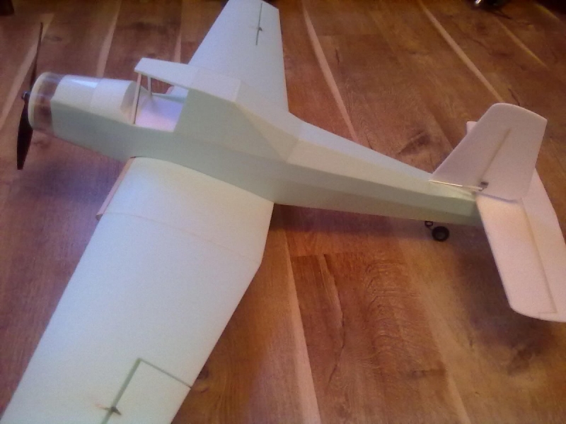 Zlín Z-37A Čmelák