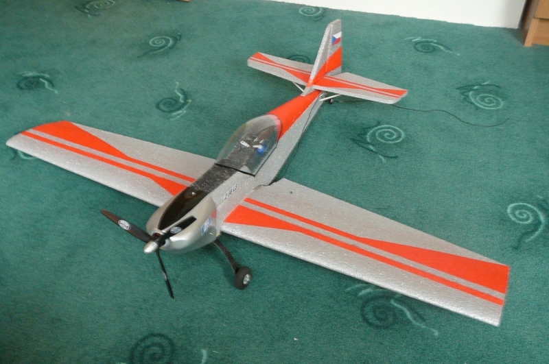 Zlín Z-50LS