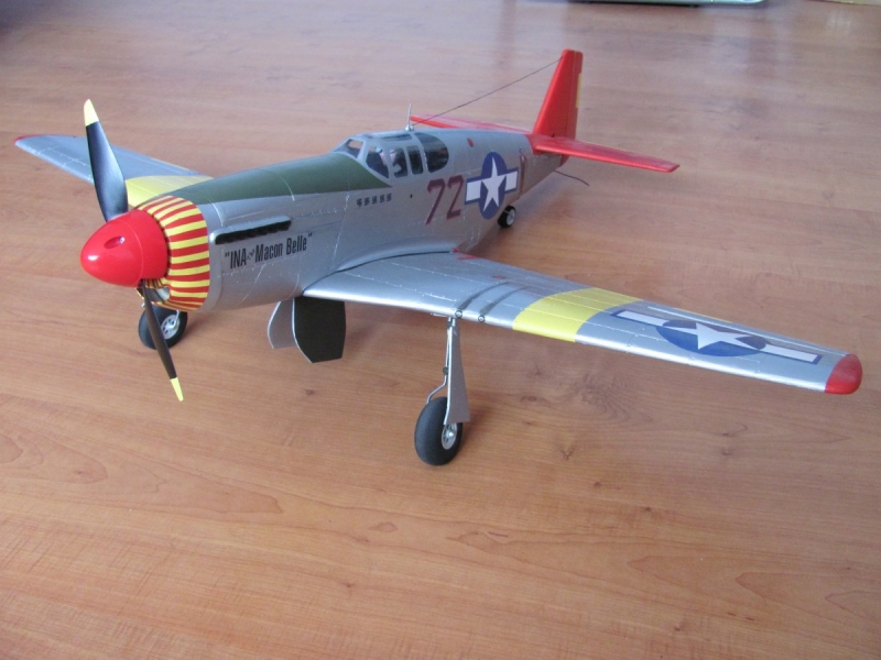 MUSTANG P - 51 B