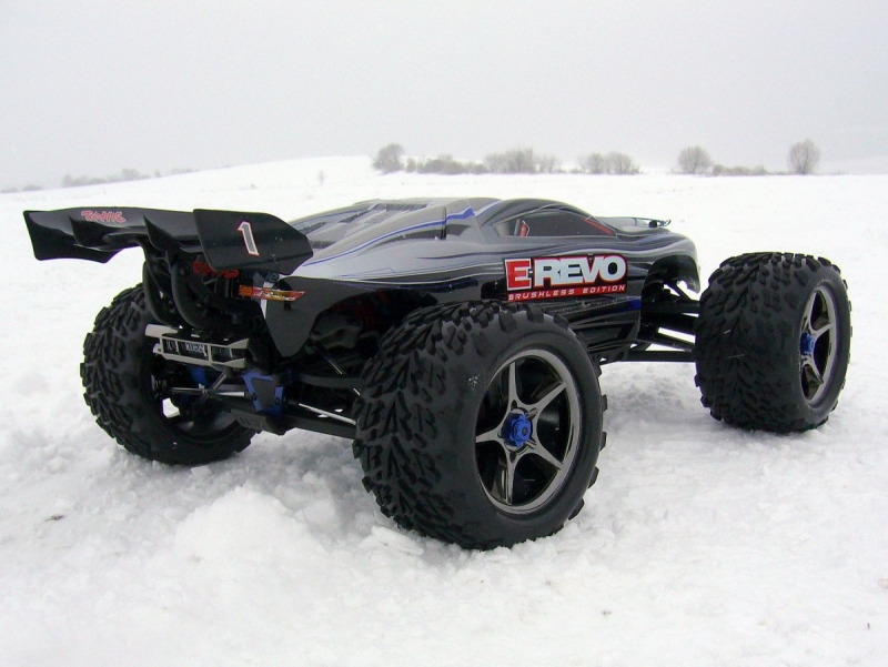 E-Revo Brushless (#5608)