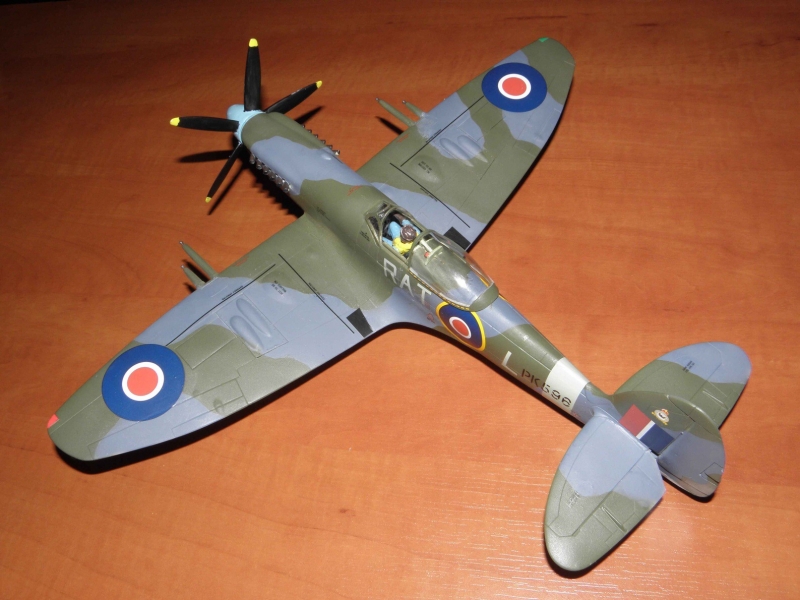 Supermarine Spitfire Mk.22-24