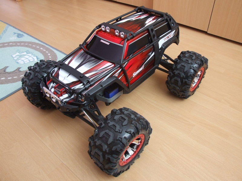 Traxxas Summit