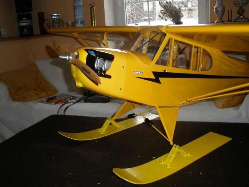 PIPER J 3 Cub 40 ARF