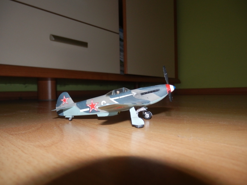 Yak-3 P Normandie niemen