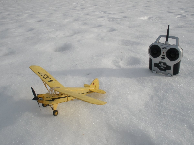 Piper CUB micro 2 + video