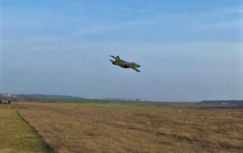 SU 25K . hrábě