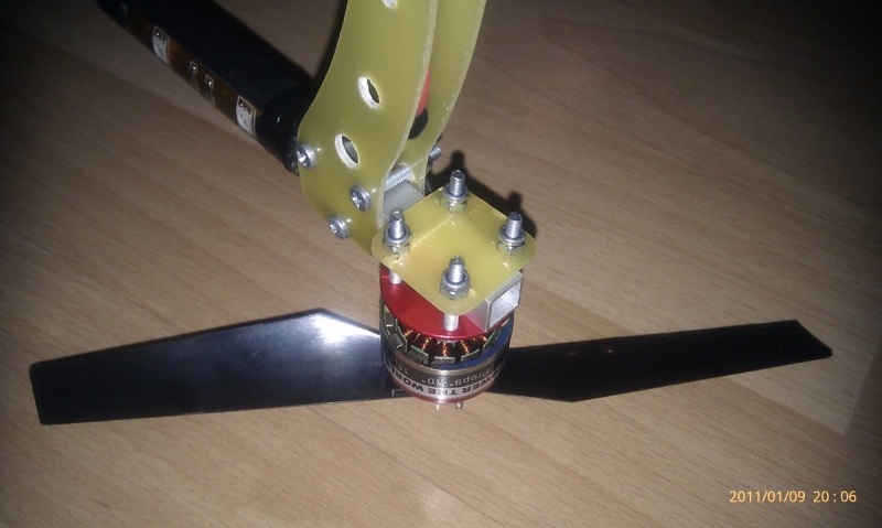 QuadroCopter - X konfiguracia