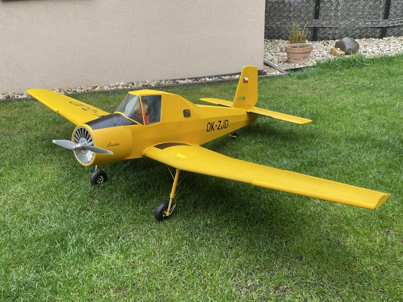 Zlin Z-37 Čmelák