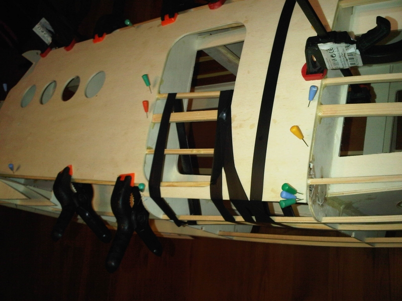 AN-2 pokračování potahu zadní části