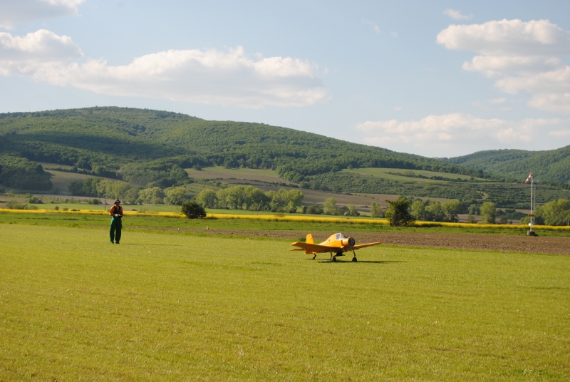 Z-37 Čmelák- už konečně lítáme