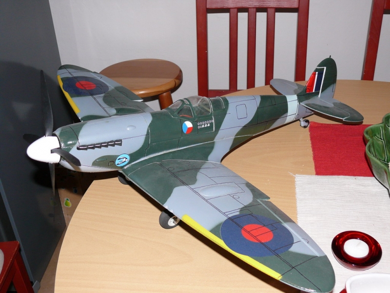 Spitfire Mk. IX C