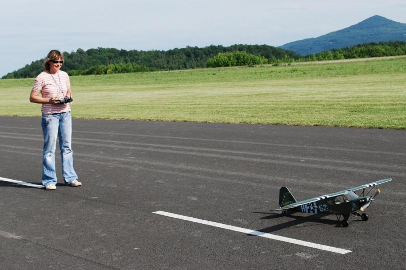 Piper Grasshopper 1400mm EPO