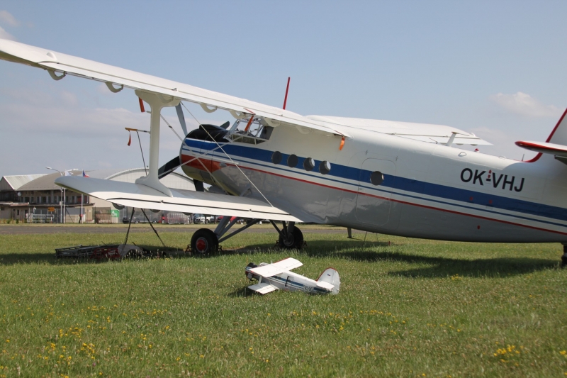 ANTONOV AN-2