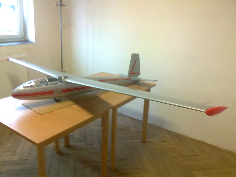 Blaník L 13 menší