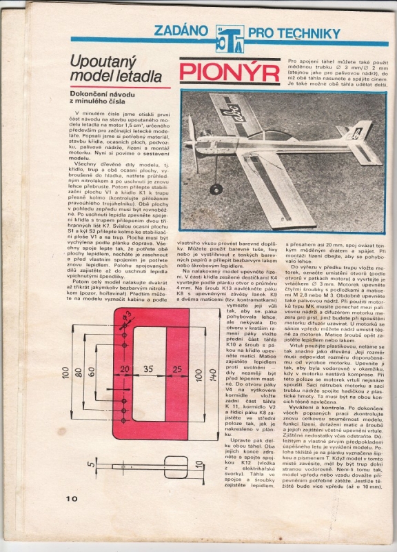 Pionýr - upoutaný model 
