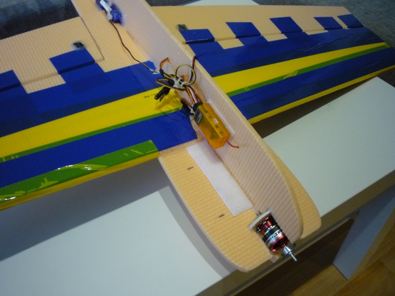 Extra 330