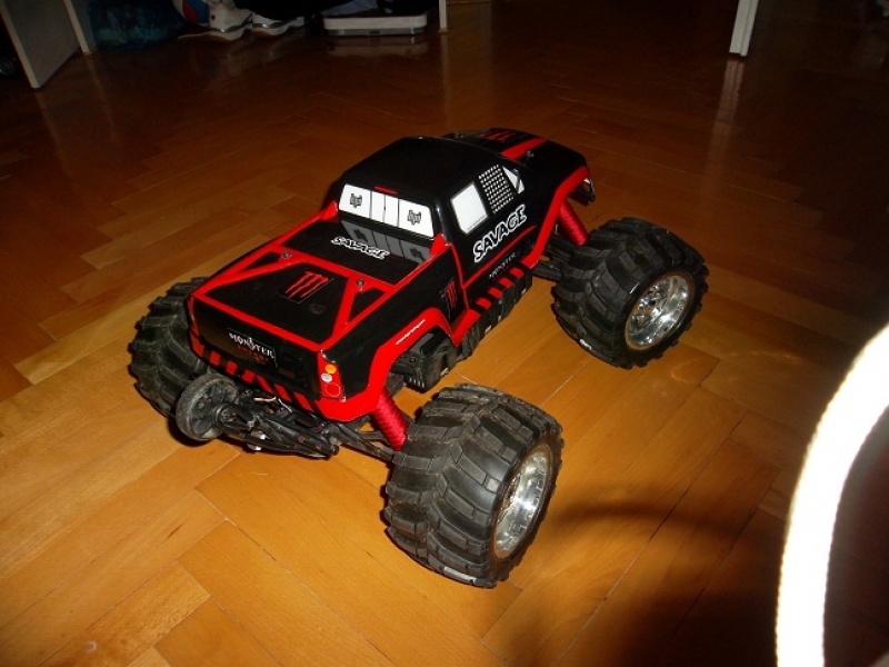 HPI Savge Flux 2350