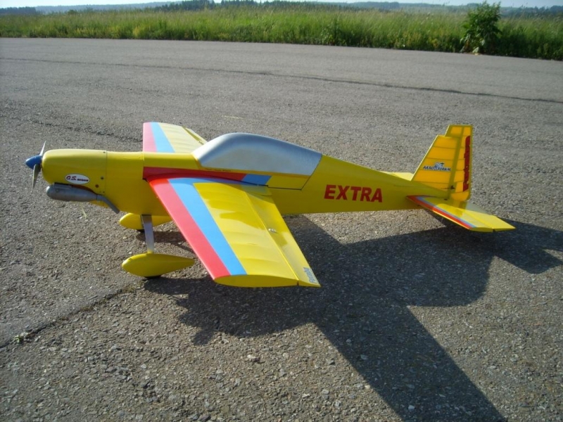 Extra 300 - Prodano