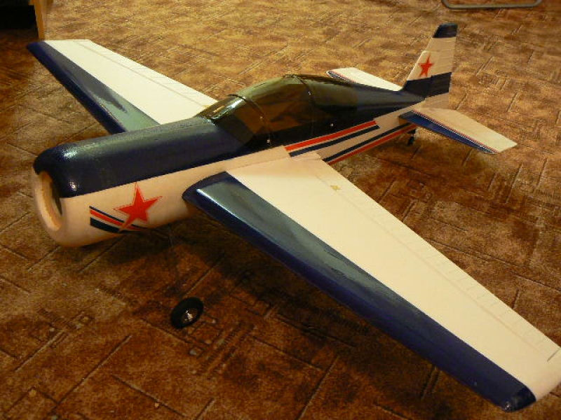 YAK 54 - hangjian