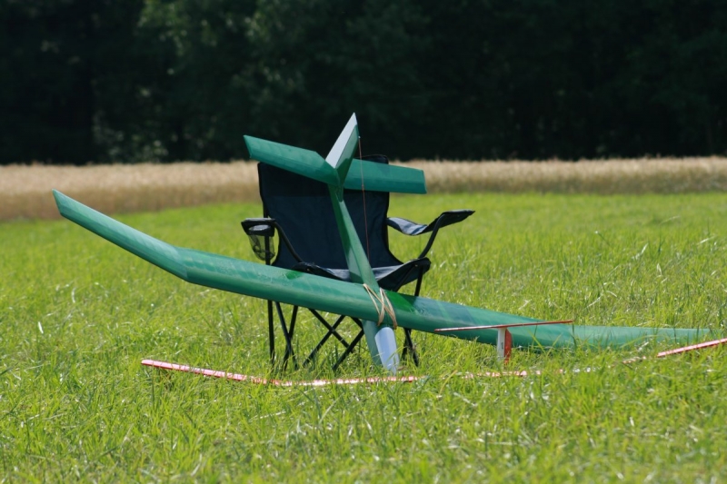 Větroň V2 PM Zelená sršeň