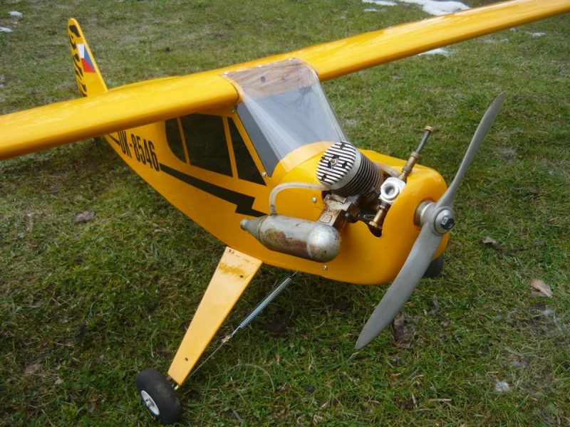 Piper J-3 Cub