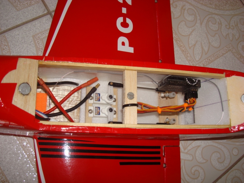 Depronový Pilatus PC-21 v2