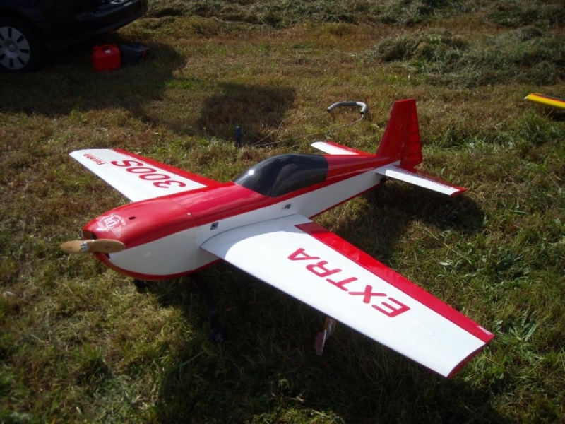 Extra 300S - PRODANO !