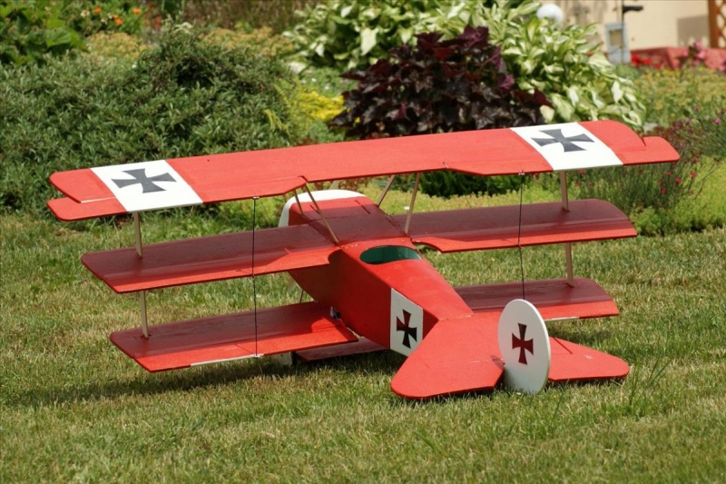 Fokker DR I (Červený Barón)