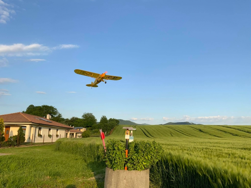 Piper J3C Cub