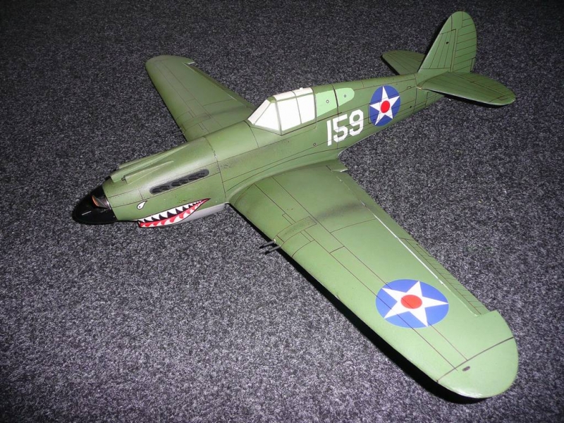 Curtiss P-40B