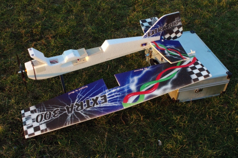 Extra 300