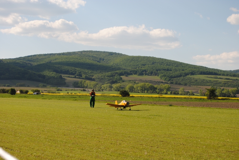 Z-37 Čmelák- už konečně lítáme