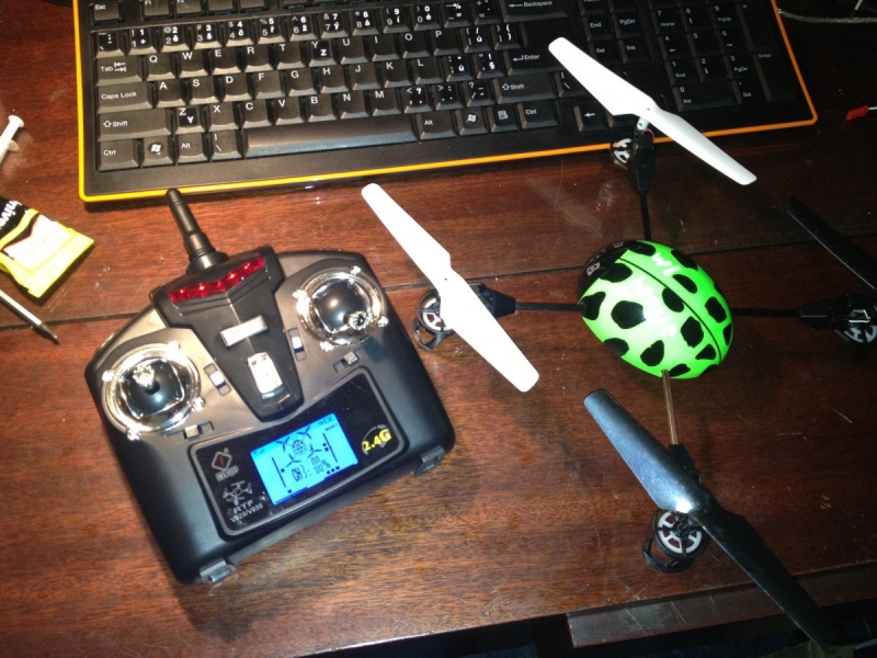 Bedrunka  WL-TOYS V929